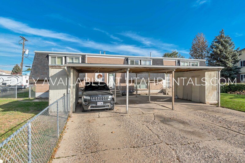 Modern 3-Bedroom Duplex in the Heart of Orem property image