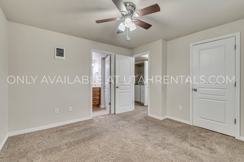 Amazing two bedroom basement apartment! property image
