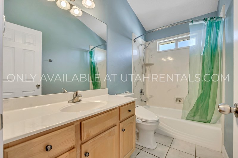 Spacious 7-Bed Cedar Hills Home with Valley Views & Basketball Court property image