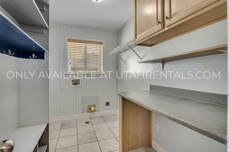 Spacious 7-Bed Cedar Hills Home with Valley Views & Basketball Court property image