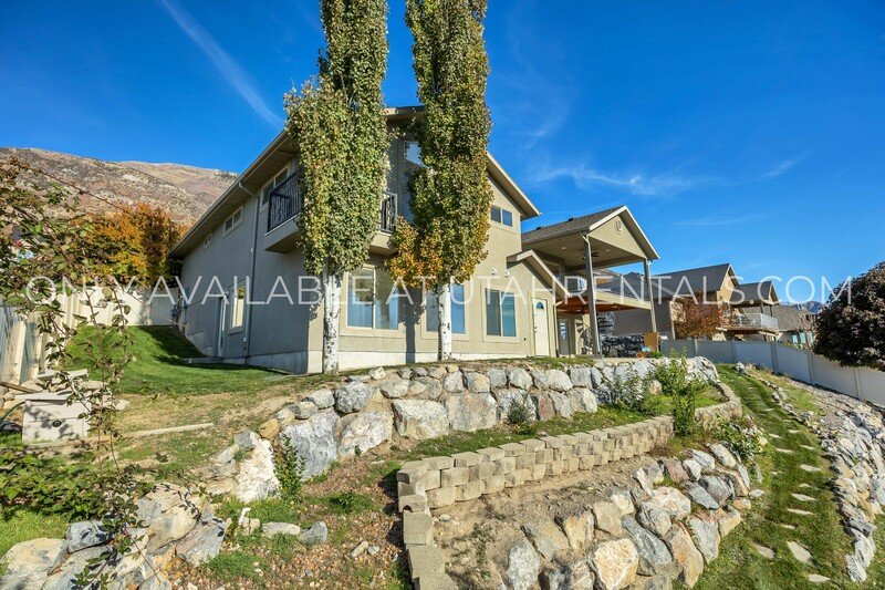 Spacious 7-Bed Cedar Hills Home with Valley Views & Basketball Court property image