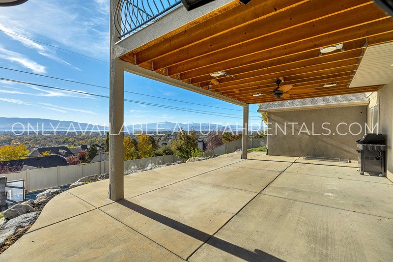 Spacious 7-Bed Cedar Hills Home with Valley Views & Basketball Court property image