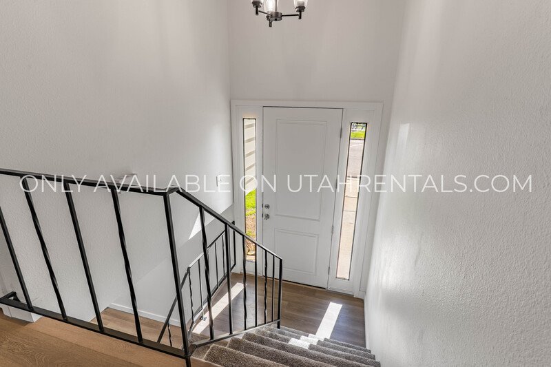 Spacious 2-Bedroom Homes near UVU, BYU & University Place! property image