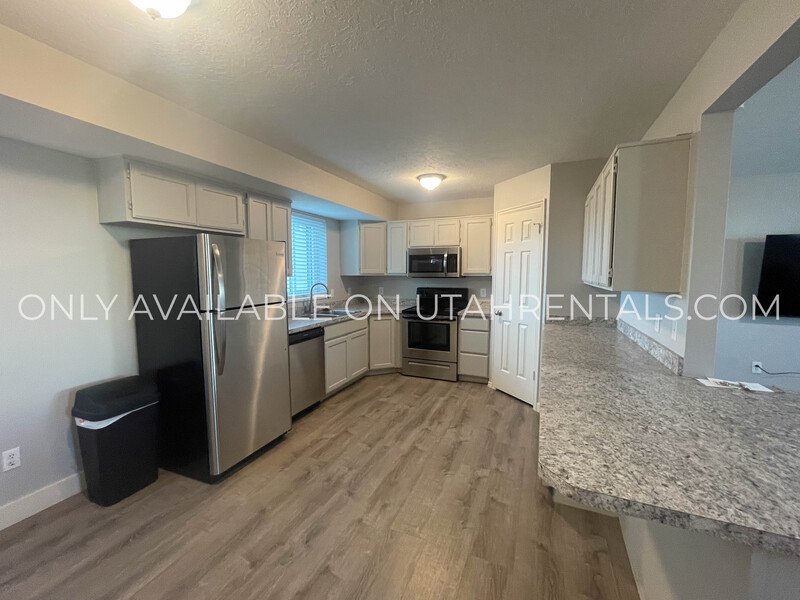 Spacious 3-Bed Pleasant Grove Apartment property image
