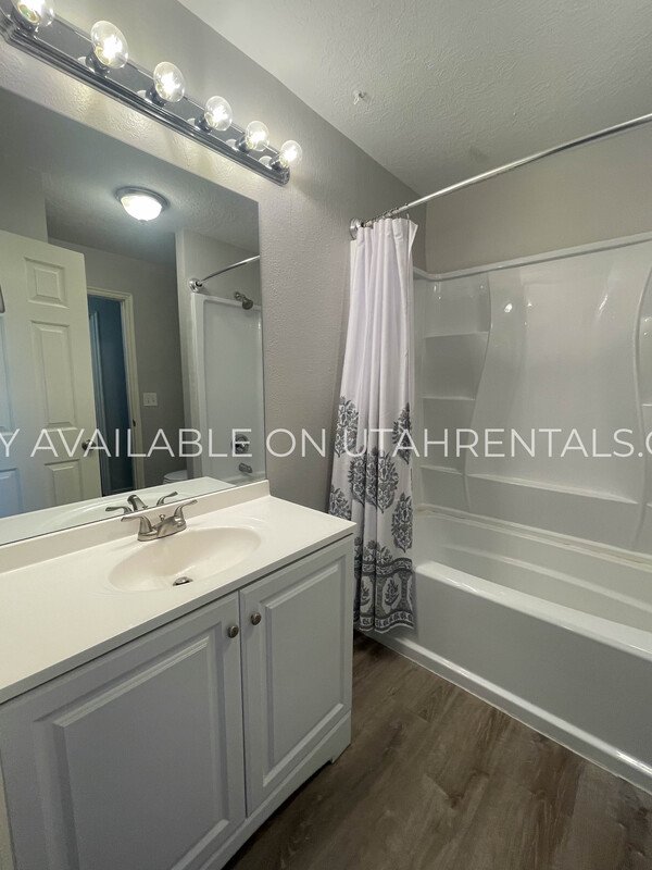 Spacious 3-Bed Pleasant Grove Apartment property image