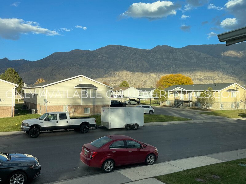 Spacious 3-Bed Pleasant Grove Apartment property image