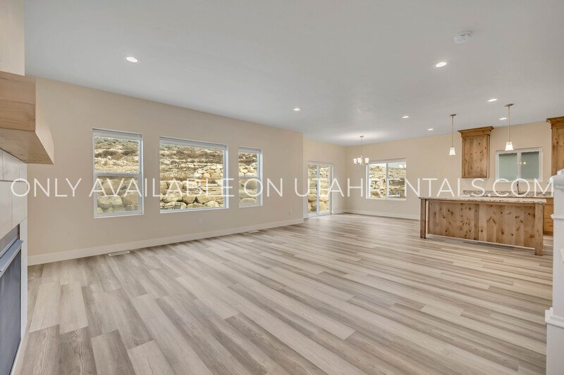 Beautiful Eagle Mountain Home with Open Layout & Mountain Views property image