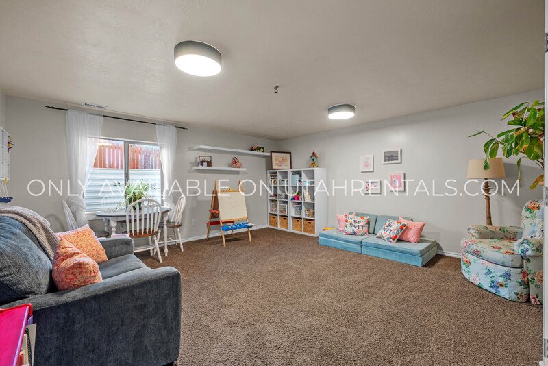 Beautiful Draper Home property image