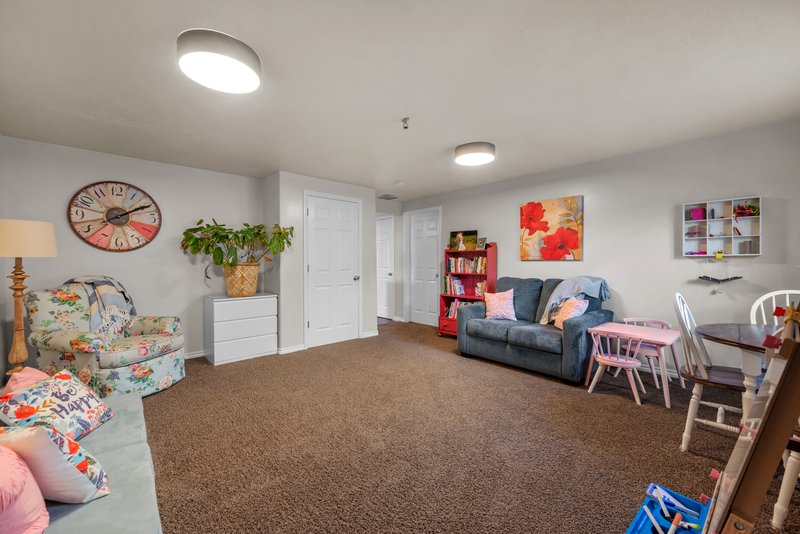 Beautiful Draper Home property image