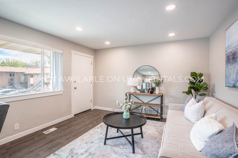 Newly Renovated 2-Bedroom Apartment! property image