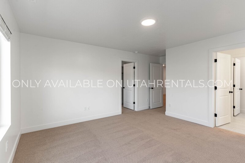 Beautiful Mapleton Townhouse property image