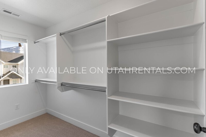 Beautiful Mapleton Townhouse property image