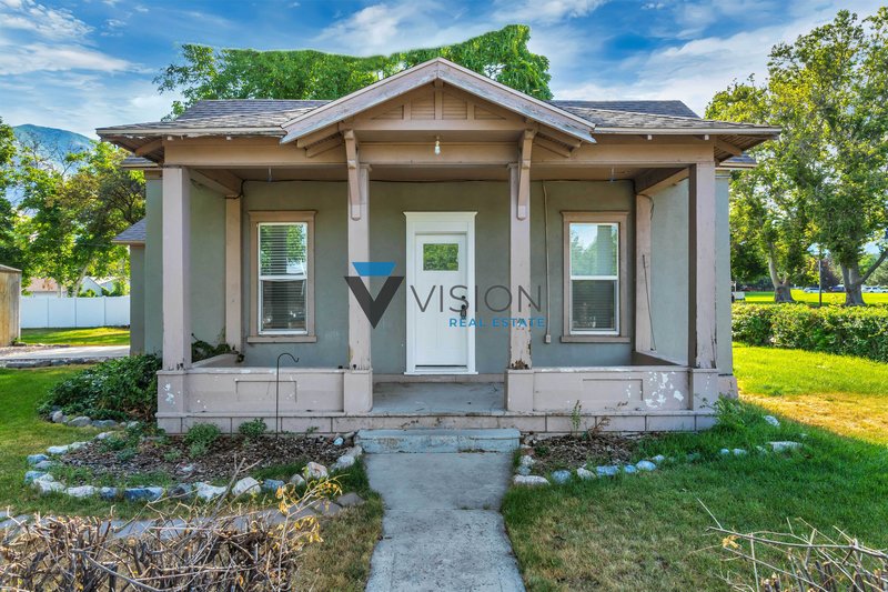 Cozy Cottage For Rent - Contract Sale property image