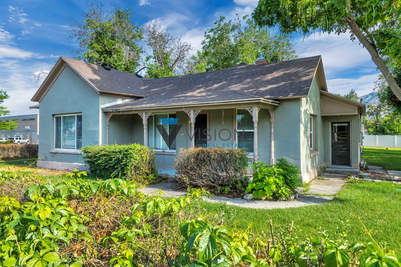 Cozy Cottage For Rent - Contract Sale property image