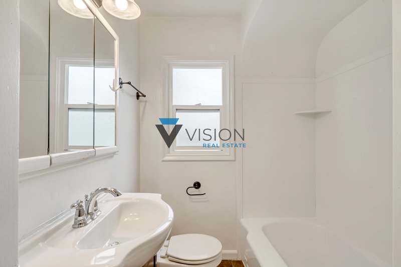 Cozy Cottage For Rent - Contract Sale property image