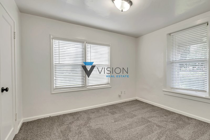 Cozy Cottage For Rent - Contract Sale property image