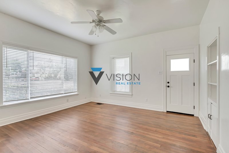 Cozy Cottage For Rent - Contract Sale property image