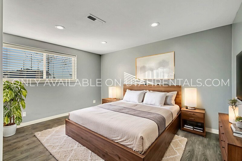 Cute 2 bed/1 bath basement unit! property image