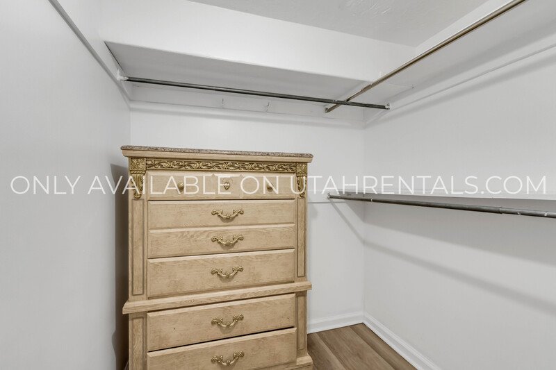 1 Bed / 1 Bath Near the University of Utah property image