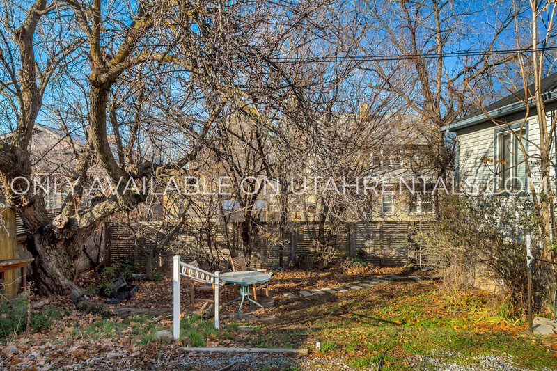 1 Bed / 1 Bath Near the University of Utah property image