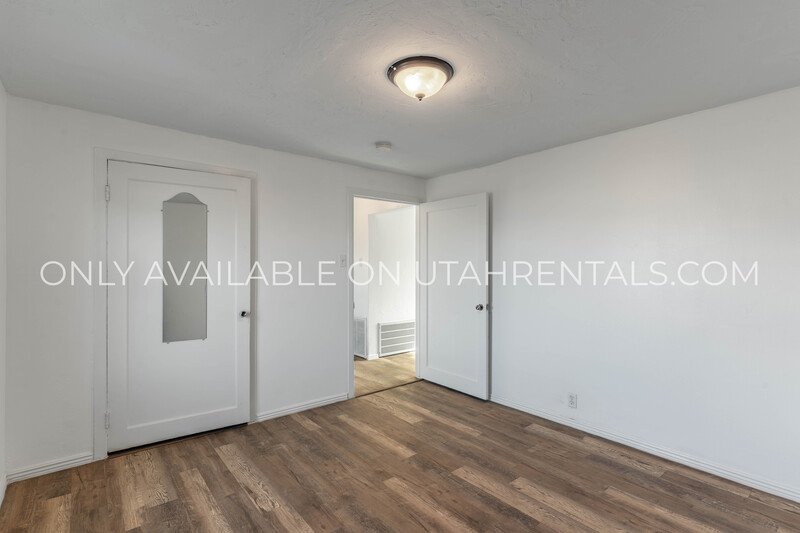 Recently Renovated 2 Bed / 1 Bath Apartment Near Payson Main Street property image