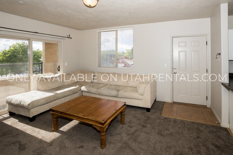 Private bedroom at Lanai! property image