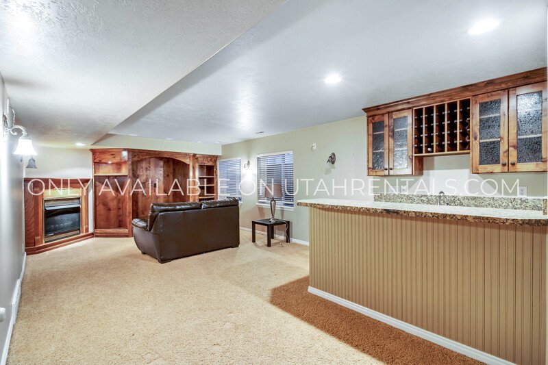 Beautiful, Spacious 5 bedroom home in Draper! property image