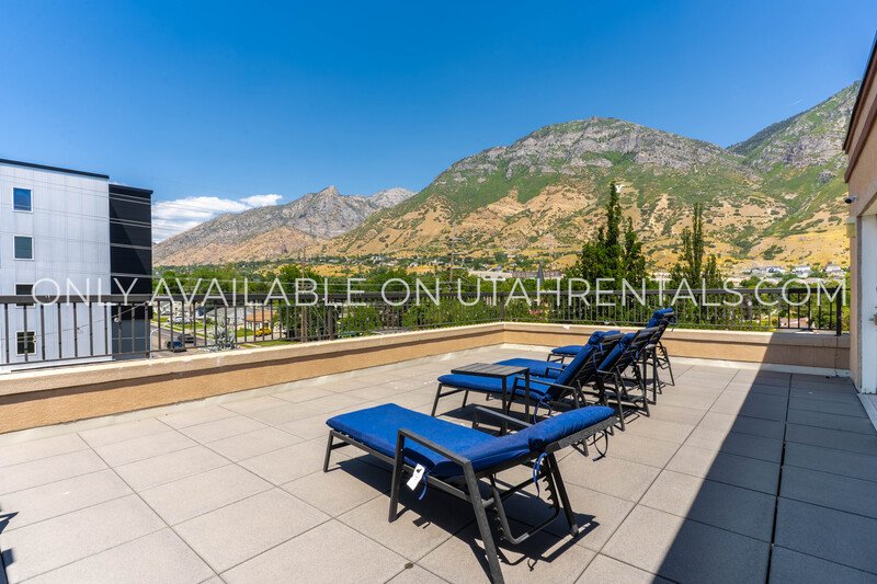 2 Private Rooms Available at Lanai C3 property image