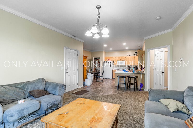 3 Private Bedrooms at Belmont! property image