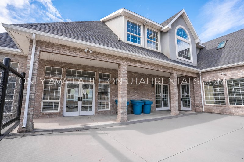 3 Private Bedrooms at Belmont! property image