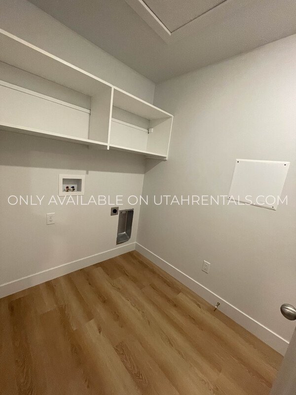 Brand New Townhome in Springville property image