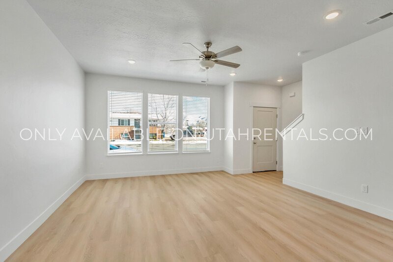 Brand New Townhome in Springville property image