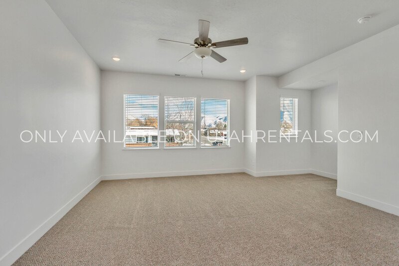 Brand New Townhome in Springville property image