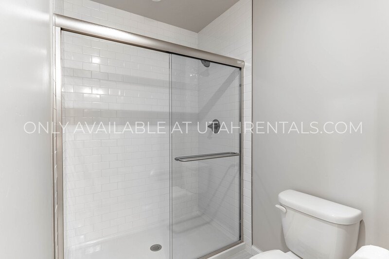 Brand New Saratoga Springs Home! property image