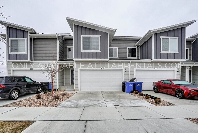 Large Spanish Fork townhome property image
