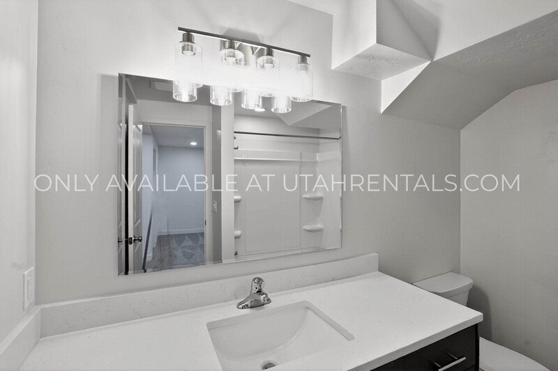 Large Spanish Fork townhome property image