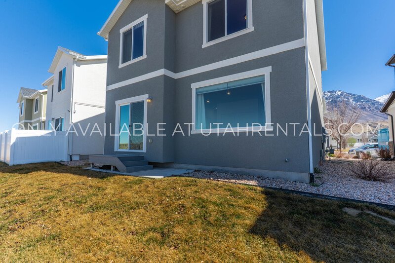 Santaquin 3 bed, 2.5 bath house! property image