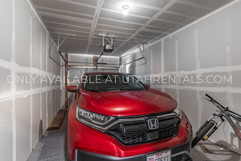 New 1st Floor Saratoga Springs condo! property image