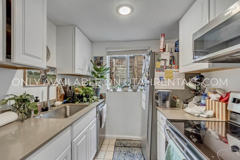 1-Bed / 1-Bath Near the University of Utah! property image