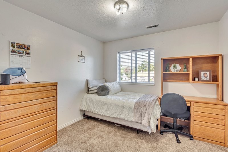 Private and Shared Room Available at Santa Barbara property image