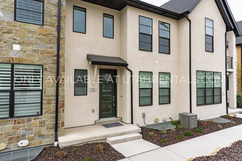 Just built custom Heber townhome! property image