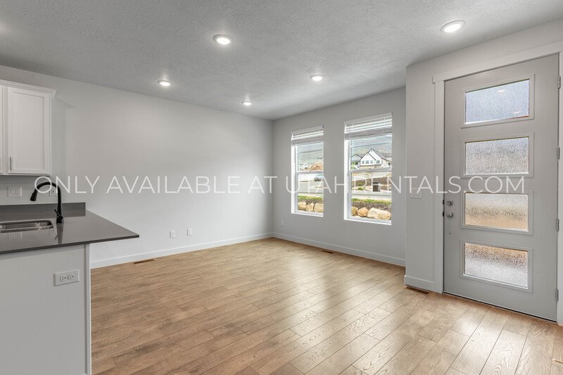 Just built custom Heber townhome! property image