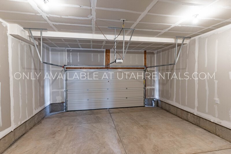 Just built custom Heber townhome! property image