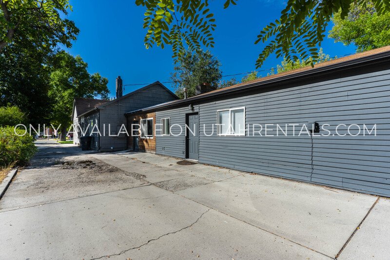Shared Bedroom in Remodeled House Blocks from BYU property image
