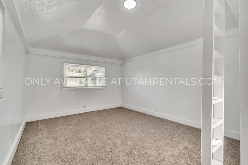 Newly Remodeled 5 Bed 2 Bath House in Provo property image