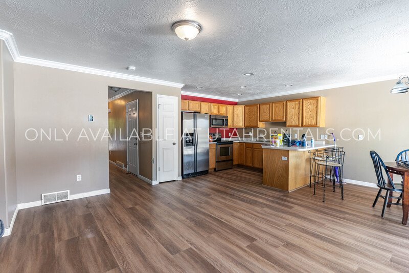 Beautiful 3-bed Provo Townhome! property image