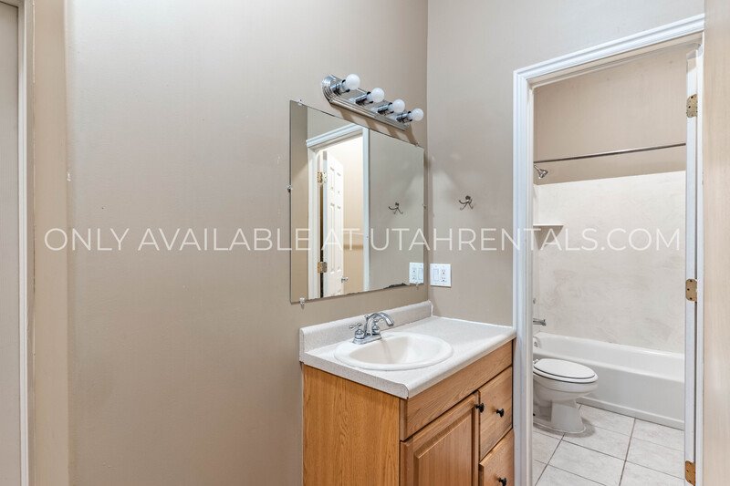Beautiful 3-bed Provo Townhome! property image