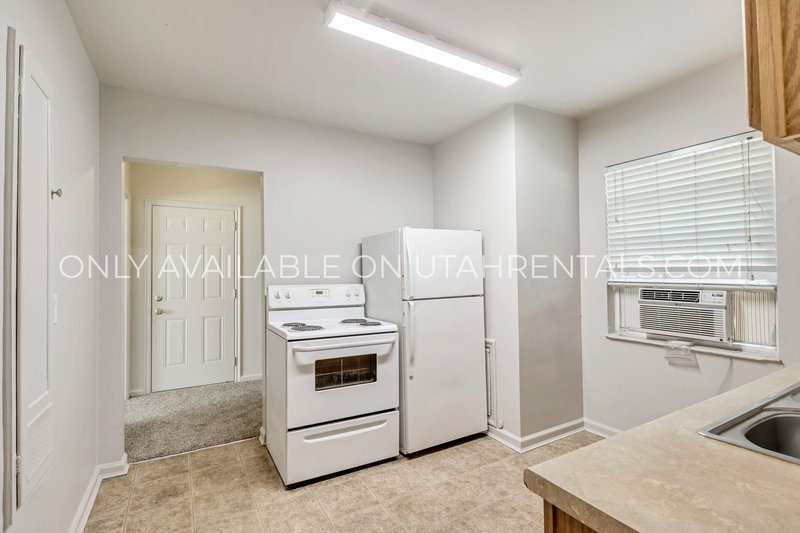 Charming Top-Floor 1-Bedroom Apartment in the Heart of Provo property image