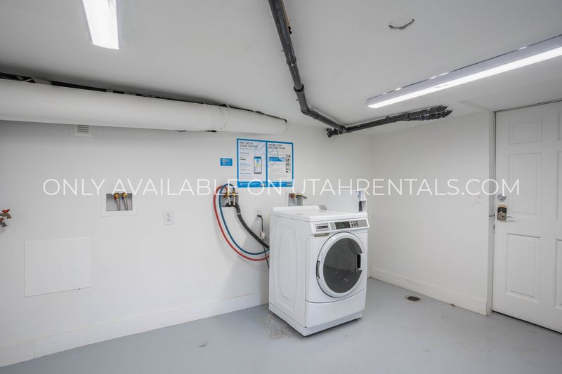 Prime Location in Salt Lake City – All Utilities Included! property image