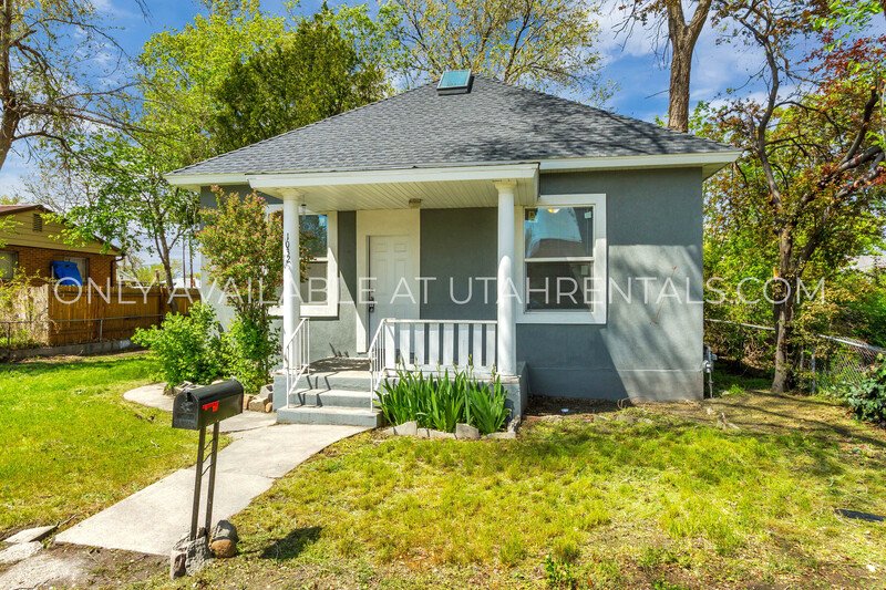 Great 4 bedroom 3 bathroom home in SLC! property image